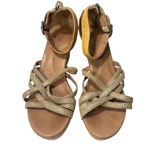 UGG Lillie Gold Suede Metallic Wedge Sandal Women's 9 Braided Strappy Tassel - Picture 3 of 7